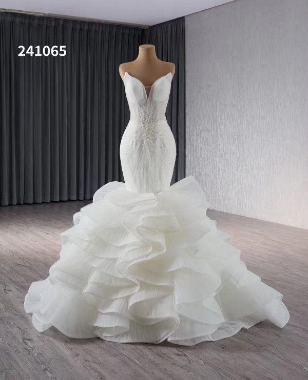luxury model long mermaid sleeveless tiered wedding dress 241065