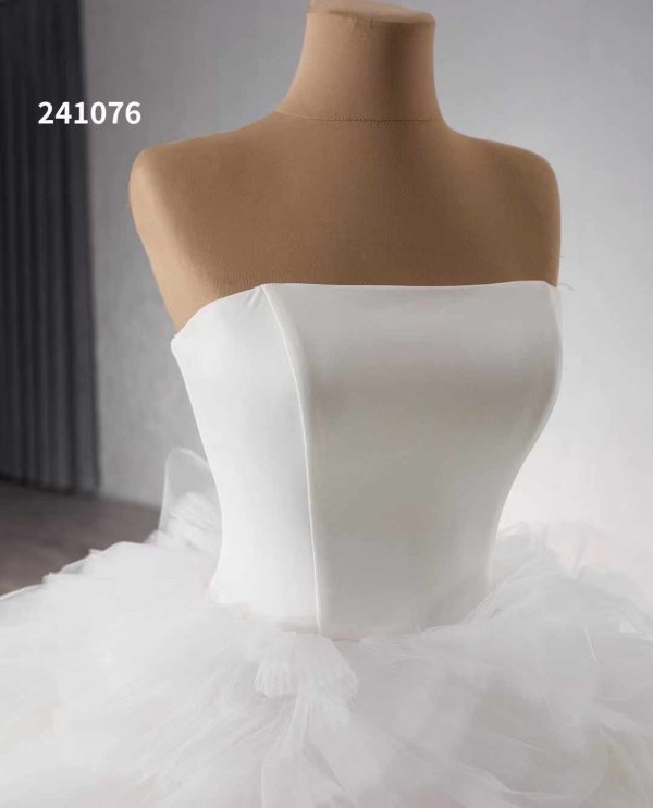 luxury model ball gown sleeveless wedding dress 241076