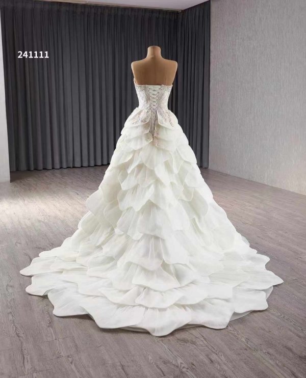 luxury model a line long beading wedding dress 241111
