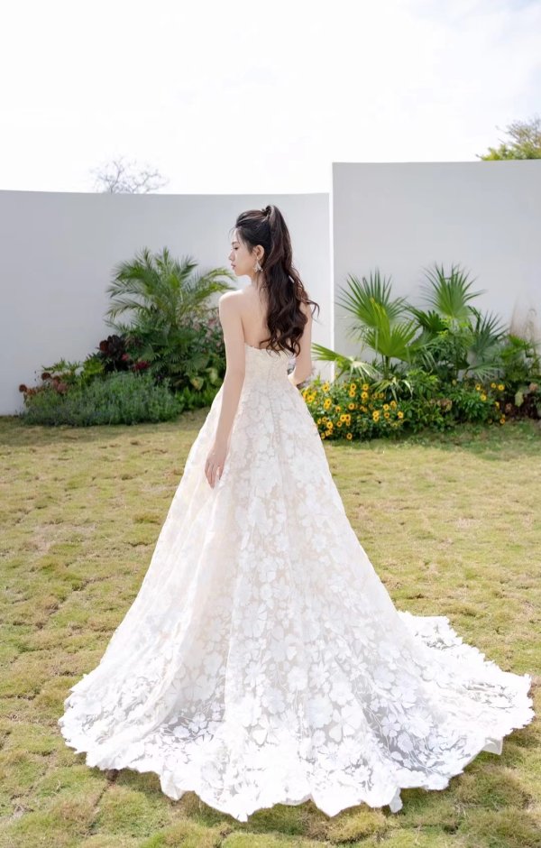 luxury model sexy lace sleeveless wedding dress mo002