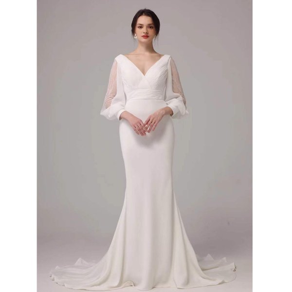luxury model sexy long sleeve v neck wedding dress mo005