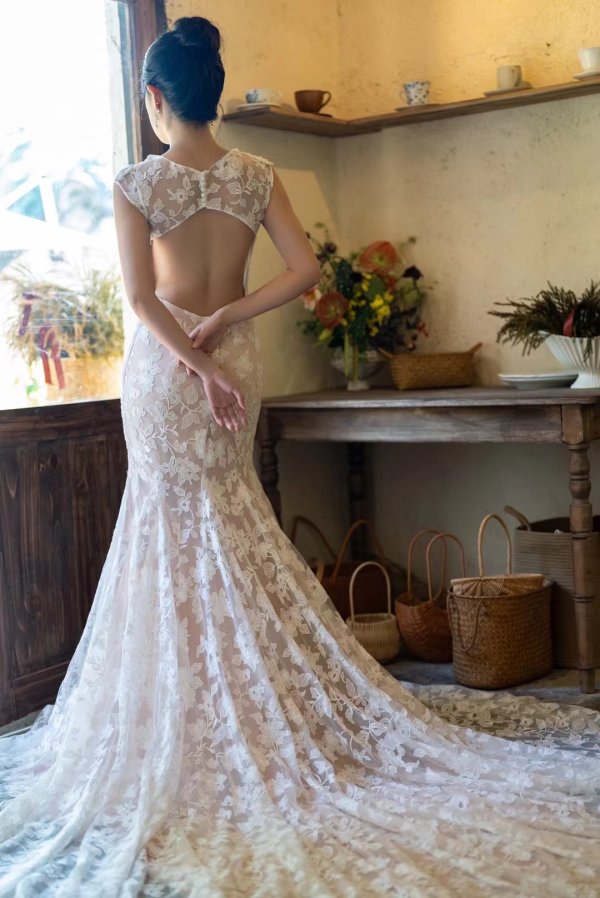 luxury model open back mermaid long wedding dress mo0014