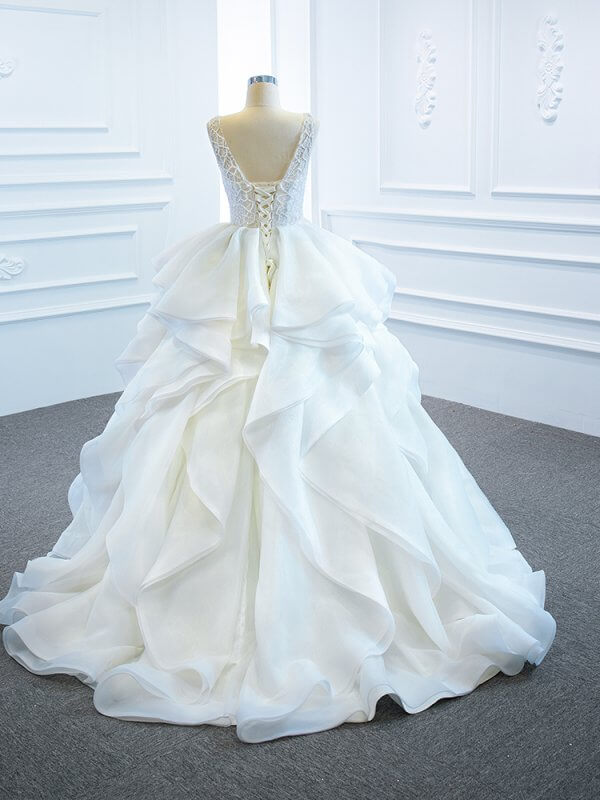 Luxury Model Sleeveless Ruffle Long Ball Gown Wedding Dress 66720