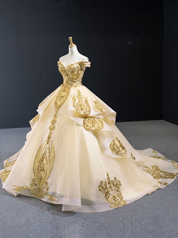 Luxury Model Gold Sleeveless Long Ball Gown Wedding Dress 67024