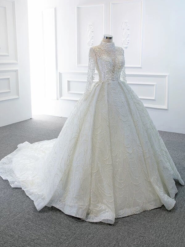 Luxury Model Long Sleeve Pearls A Line Wedding Dress 67129