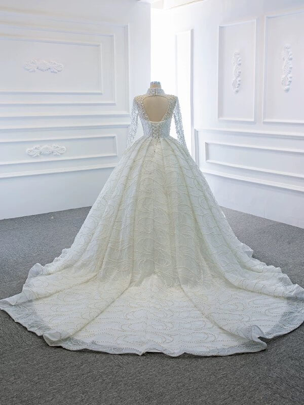 Luxury Model Long Sleeve Pearls A Line Wedding Dress 67129