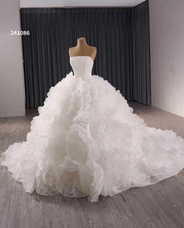 luxury model straight neck sleeveless flower ball gwon wedding dress 241086