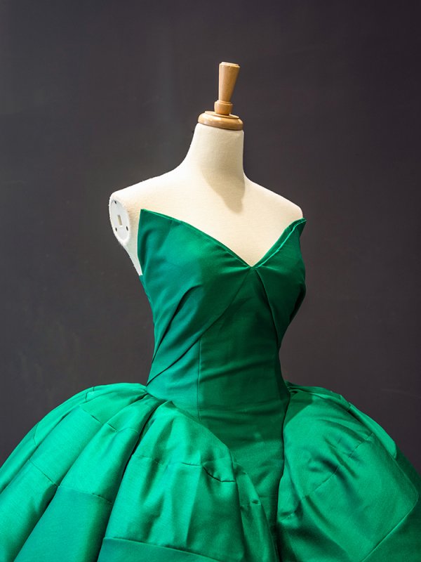 luxury model green v neck sleeveless ball gown prom quinceanera dress 67855