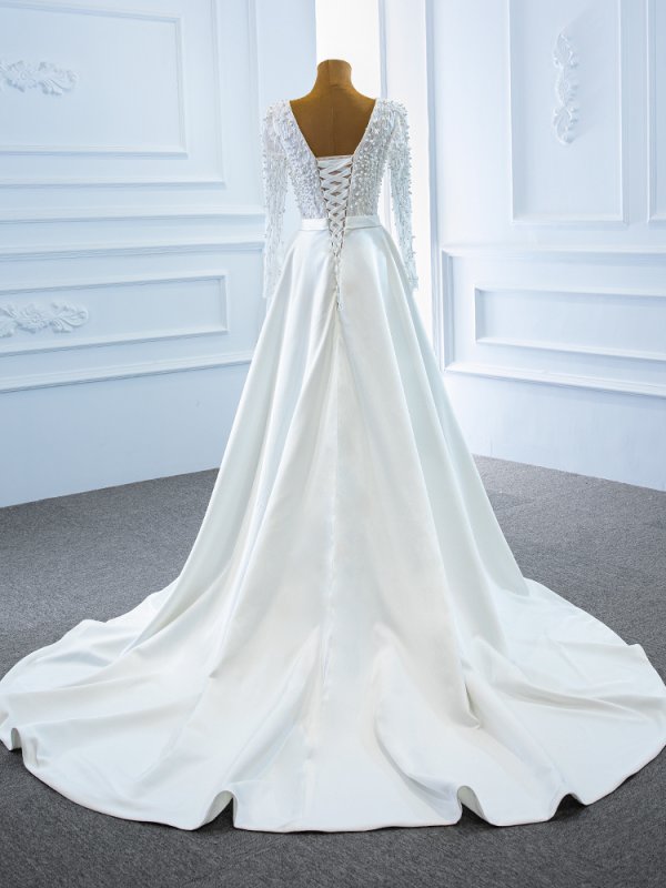 luxury model scoop neck long sleeve a line wedding dress 67197