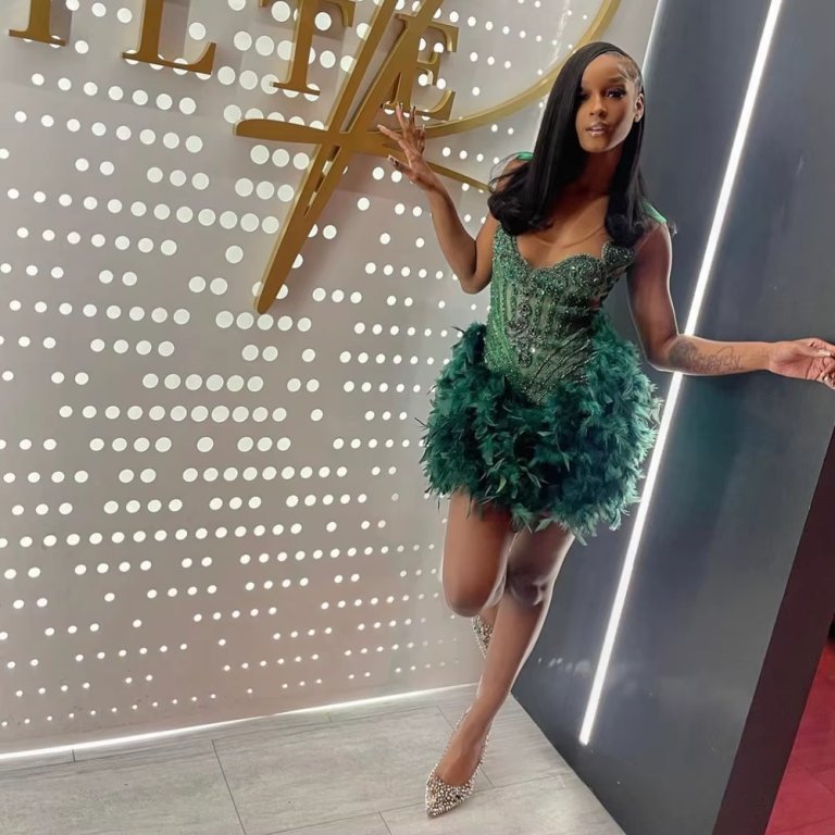 green beading sleeveless feather short prom dress xy0046