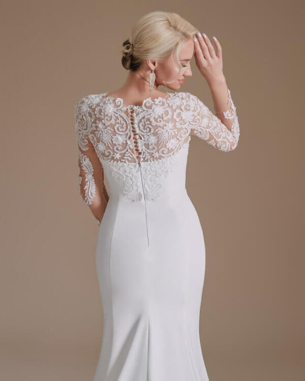 elegant o neck long sleeve lace mermaid wedding dress 1066