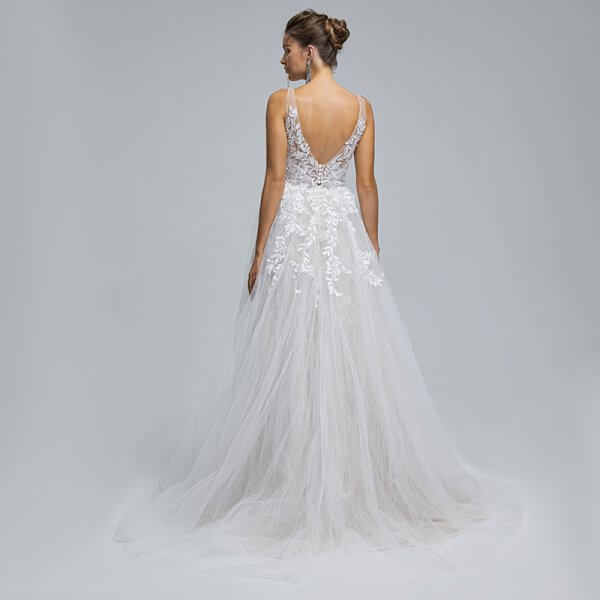 backless o neck applique sleeveless a line wedding dress st003