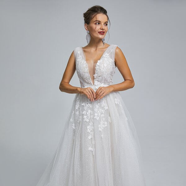 v neck applique sleeveless a line long wedding dress st005
