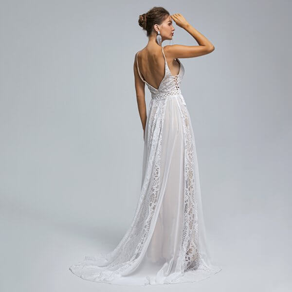 spaghetti v neck a line lace sleeveless tull wedding dress st009