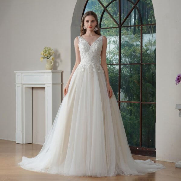 elegant a line wedding dress sleeveless v neck tull applique bridal dress 127247