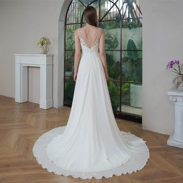 elegant a line wedding dress sleeveless v neck tull applique bridal dress 186375