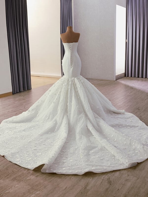 luxury model sweetheart neck sleeveless flower stain mermaid wedding dress 241141
