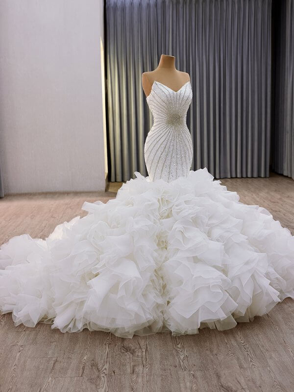 luxury model sweetheart neck sleeveless long tull mermaid wedding dress 241145