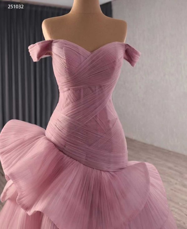 luxury model pink off the shoulder pleats tiered mermaid long evening dress 251032
