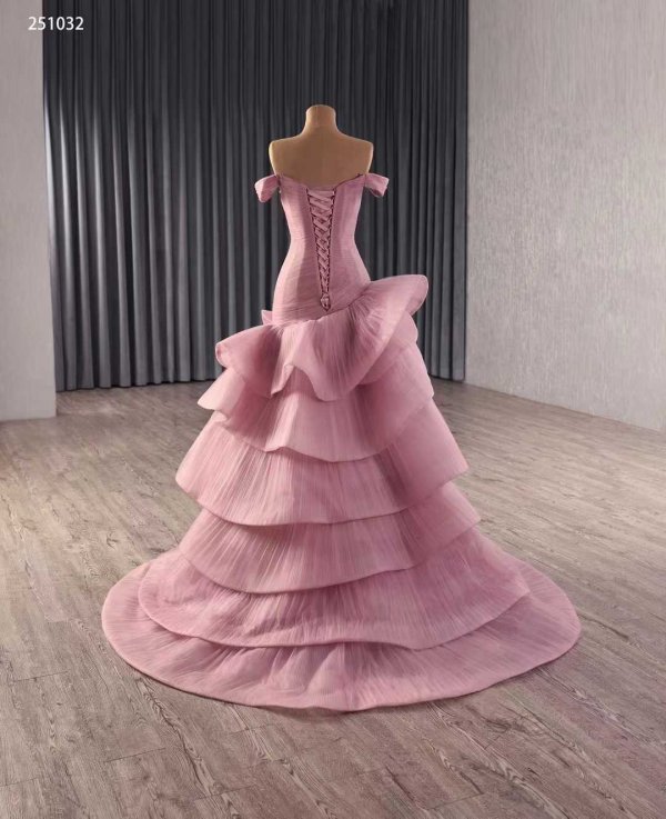 luxury model pink off the shoulder pleats tiered mermaid long evening dress 251032