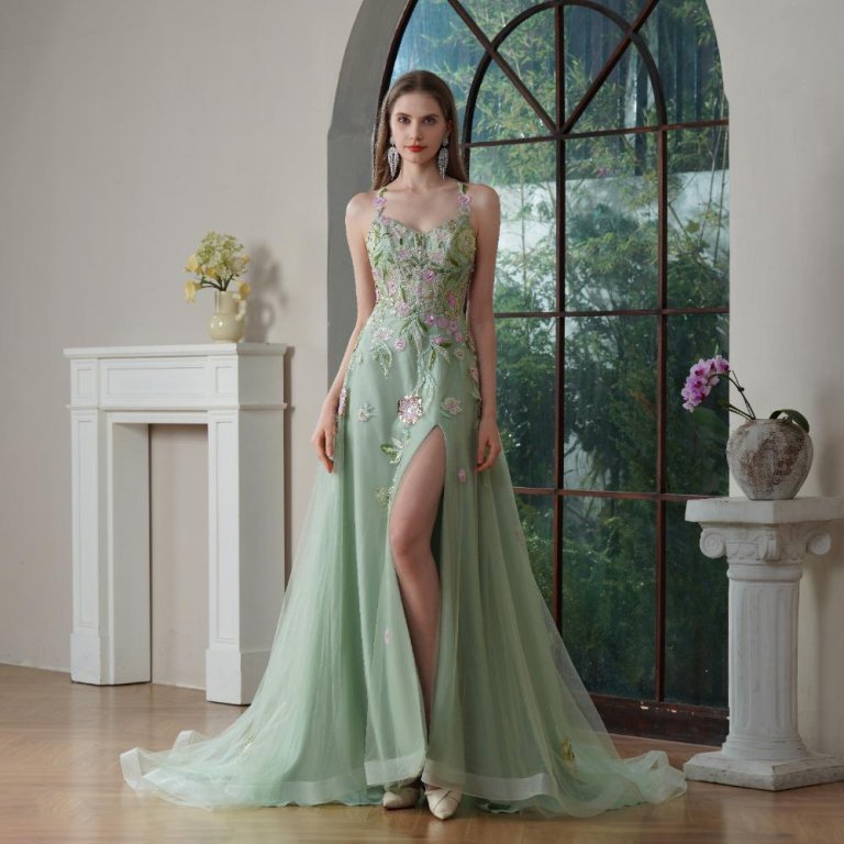 sexy back green applique tull sleeveless sweep strain split a line wedding dress 680