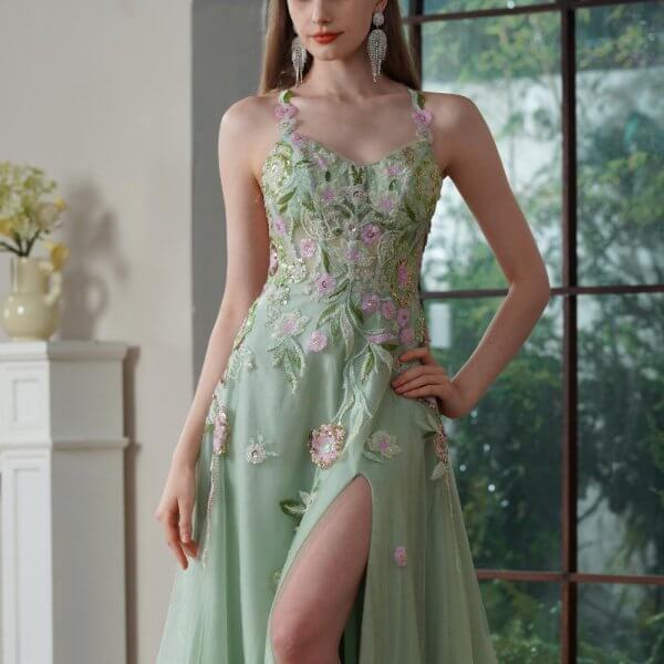 sexy back green applique tull sleeveless sweep strain split a line wedding dress 680