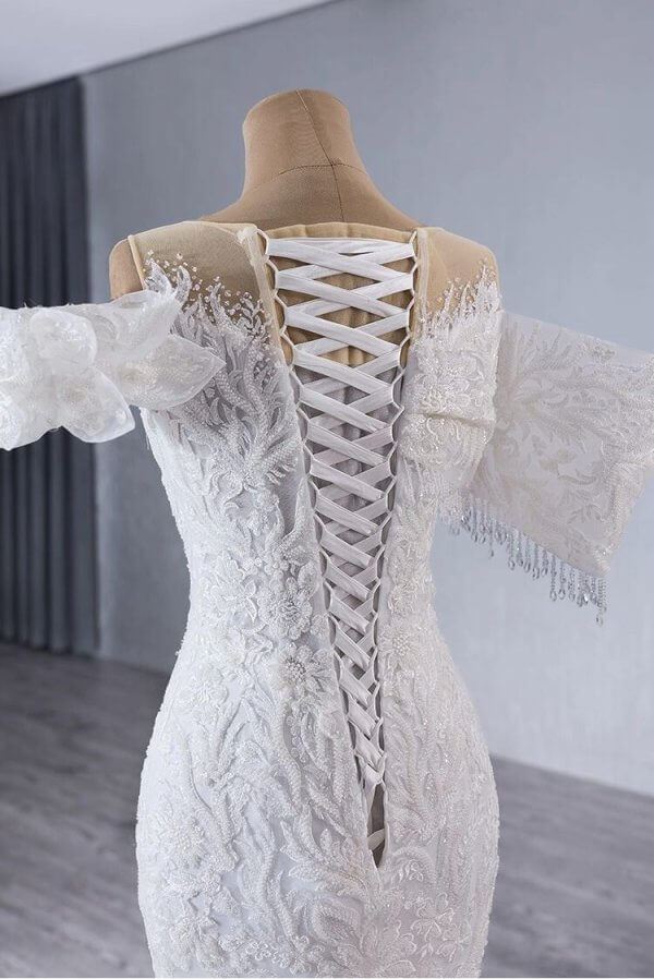 luxury model scoop neck sleeveless lace beading wedding dress 241016